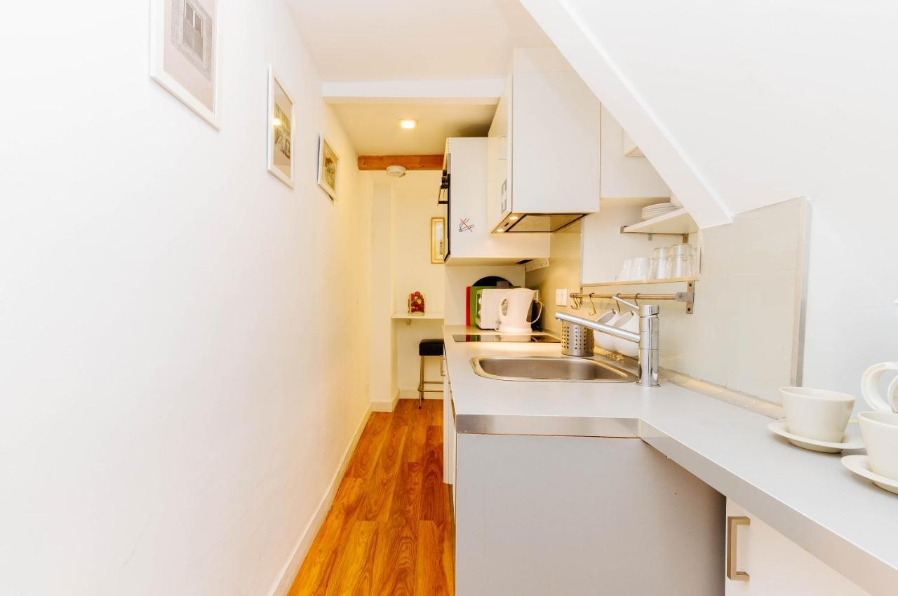 Rent4Rest Bairro Alto Charming 1Bd Apartment ลิสบอน ภายนอก รูปภาพ